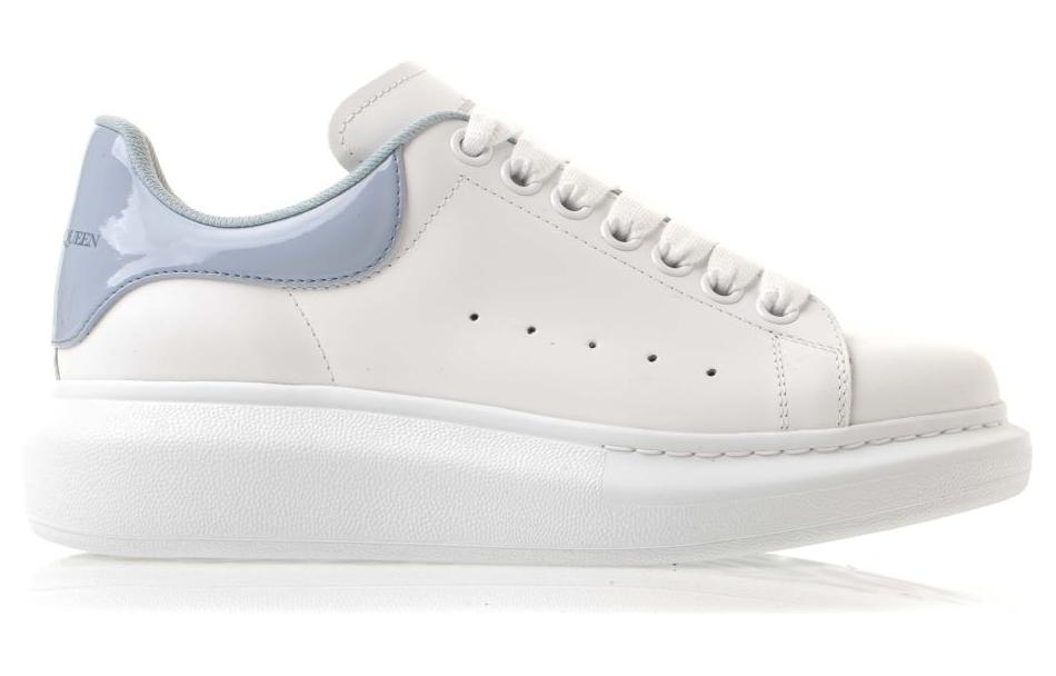 (WMNS) AMC Larry Oversize Sneakers 'White Blue' 697101WIBND9760 #