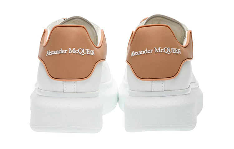 (WMNS) AMC Oversized Sneaker 'White Copper' 621056WHXMT9252 #