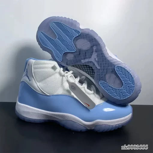 AJ 11 UNC Sneakers