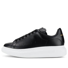 AMC Oversized Sneaker 'Black White Sole' 553680WHGP51000 #