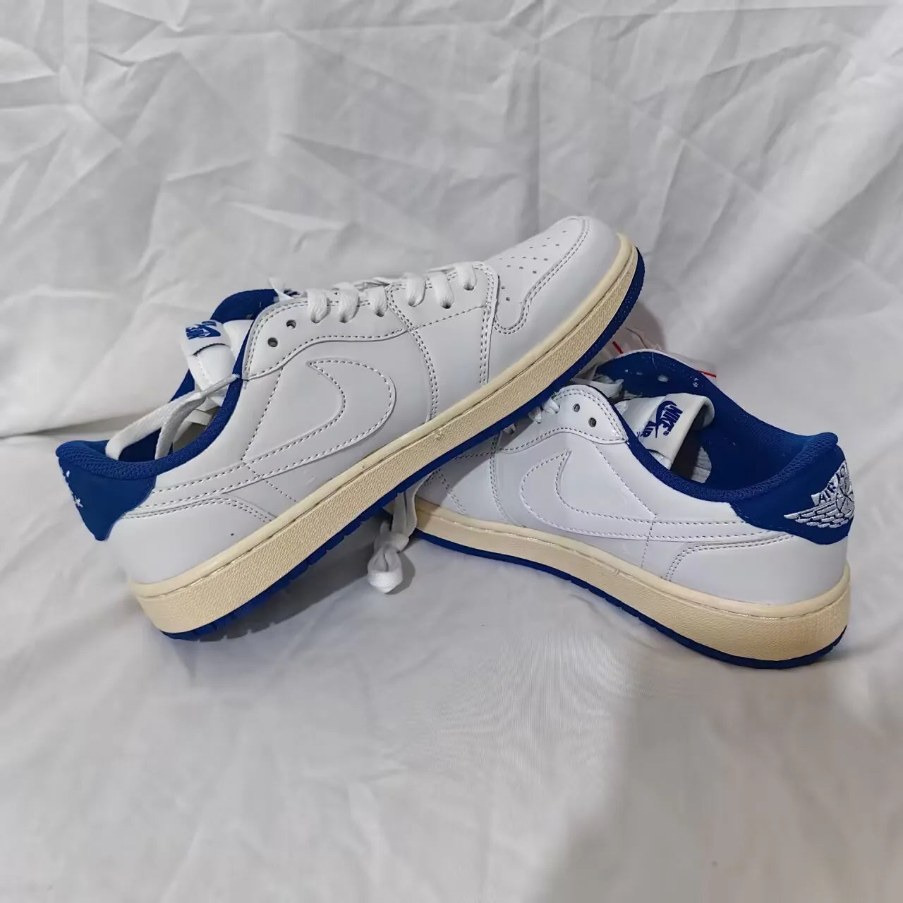 Travis Scott x Fragment AJ 1 Low 2025 Shoes