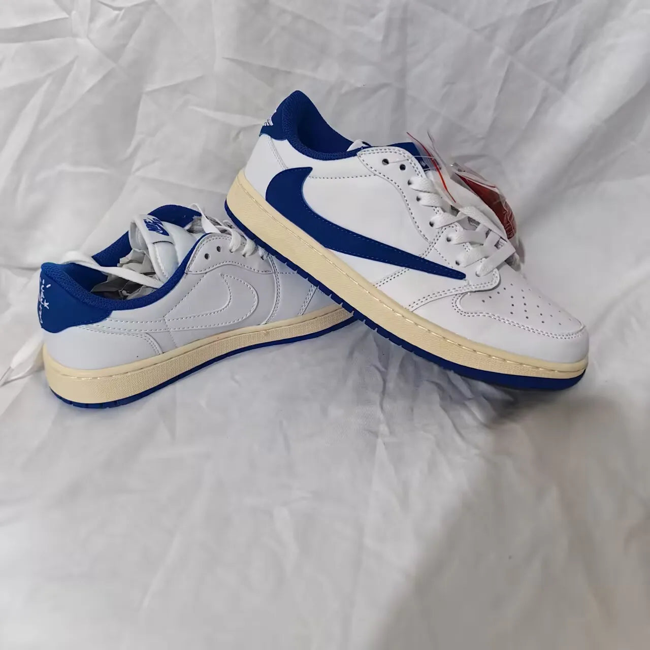 Travis Scott x Fragment AJ 1 Low 2025 Shoes